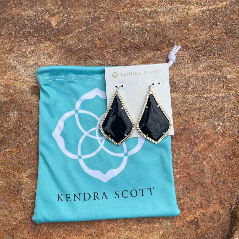 Kendra Scott “Alexandra” Drop Earrings in Black Opaque Glass with Gold Tone NEW!